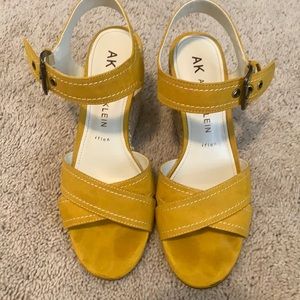Anne Klein wedges💜last call